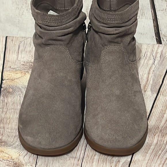 Koolaburra by UGG “Lorelei” Bootie, Size 7 - Picture 7 of 10